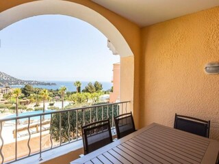 Apartment Le Dramont  10