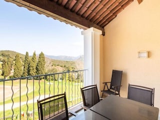 Apartment Le Dramont  9