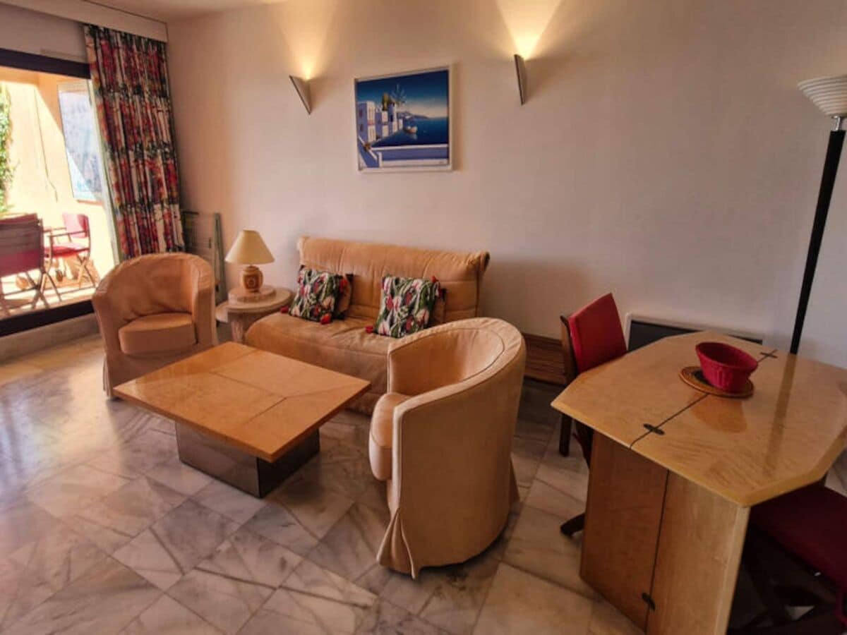 Apartment Sainte-Maxime  1