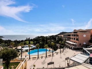 Apartment Le Dramont  24