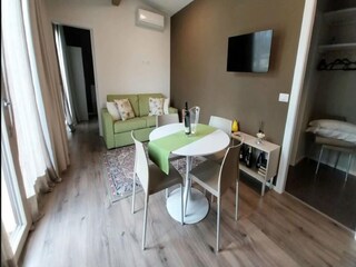 Apartment Corte Franca Features 21