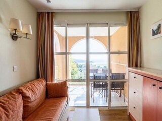 Apartment Le Dramont  8