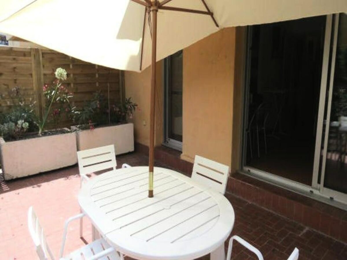 Apartment Sainte-Maxime  1