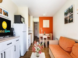 Apartment Le Dramont  10