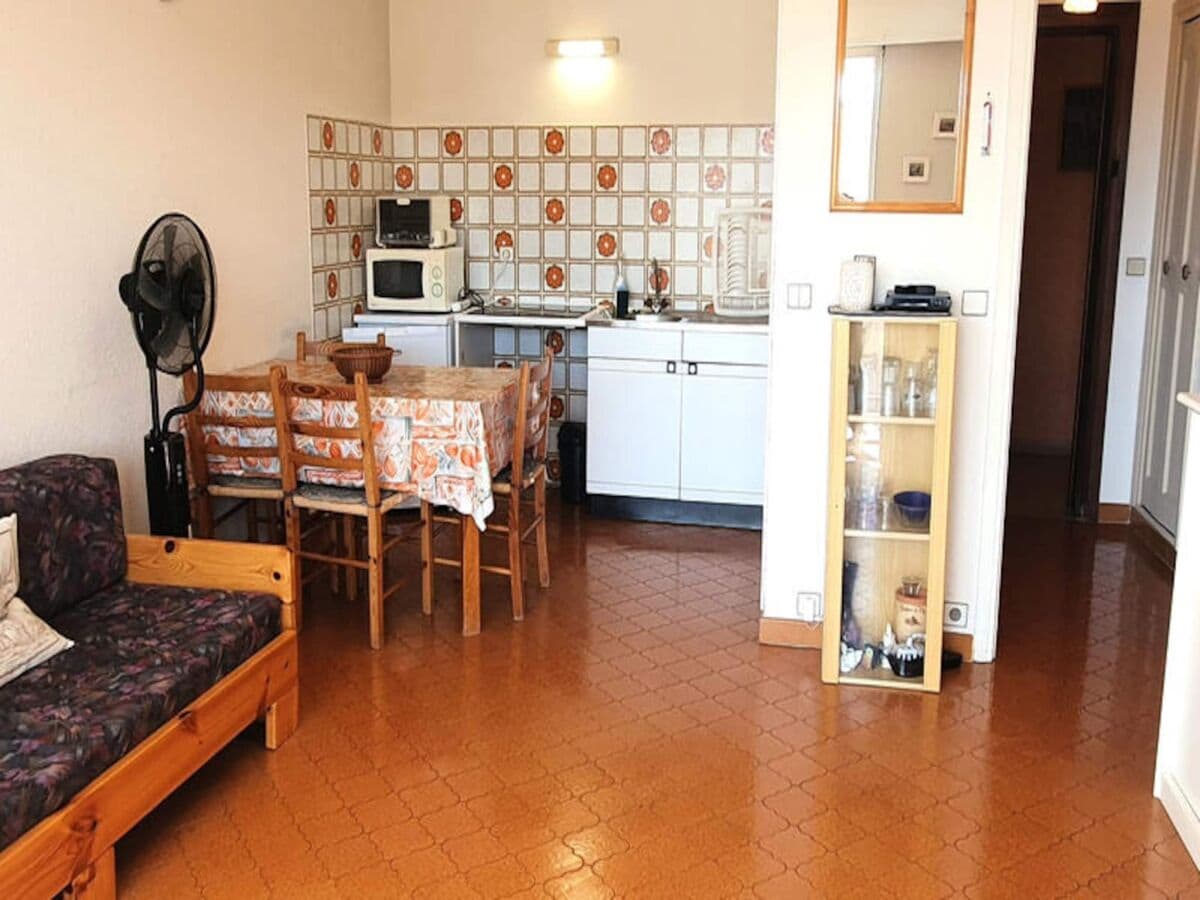 Apartment Sainte-Maxime  1