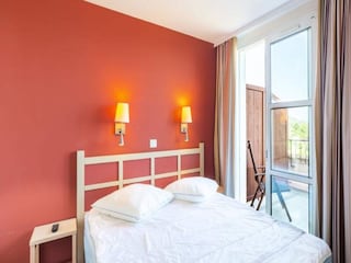 Apartment Le Dramont  6