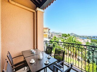 Apartment Le Dramont  10