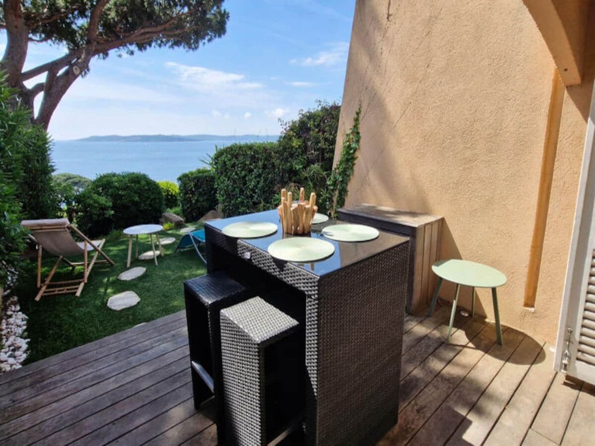 Apartment Sainte-Maxime  1