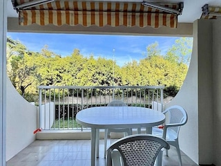 Appartement Saint-Raphael Buitenaudio-opname 4