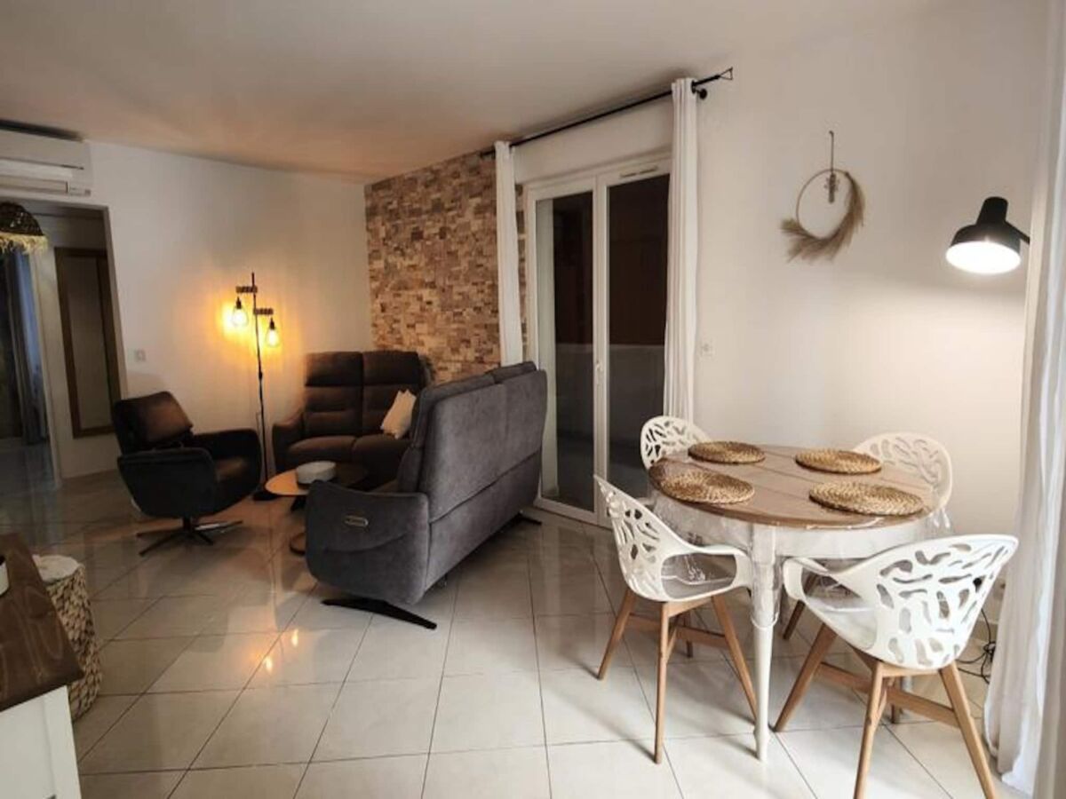 Apartamento Saint-Raphael  1