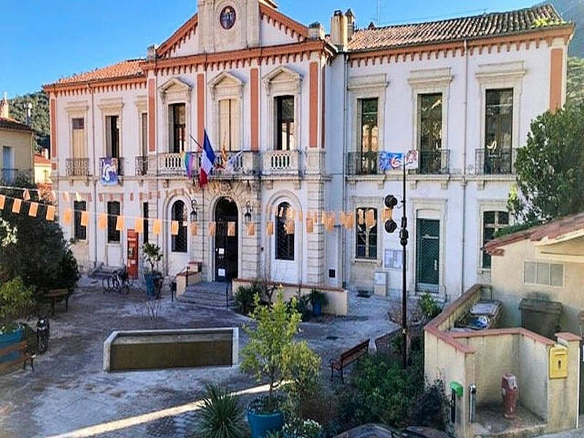 Apartment Reynès Außenaufnahme 1