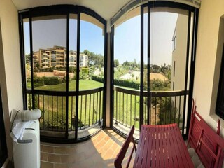 Appartement Six-Fours-les-Plages Buitenaudio-opname 9