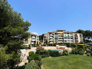 Appartement Six-Fours-les-Plages Buitenaudio-opname 10