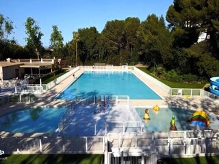 Appartement Six-Fours-les-Plages Buitenaudio-opname 1