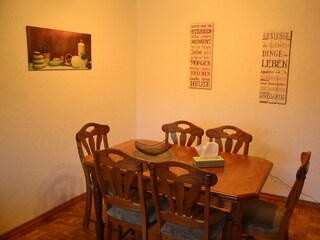 Essecke im Wohnzimmer