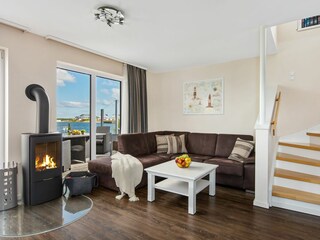 Kamin-/Ofen