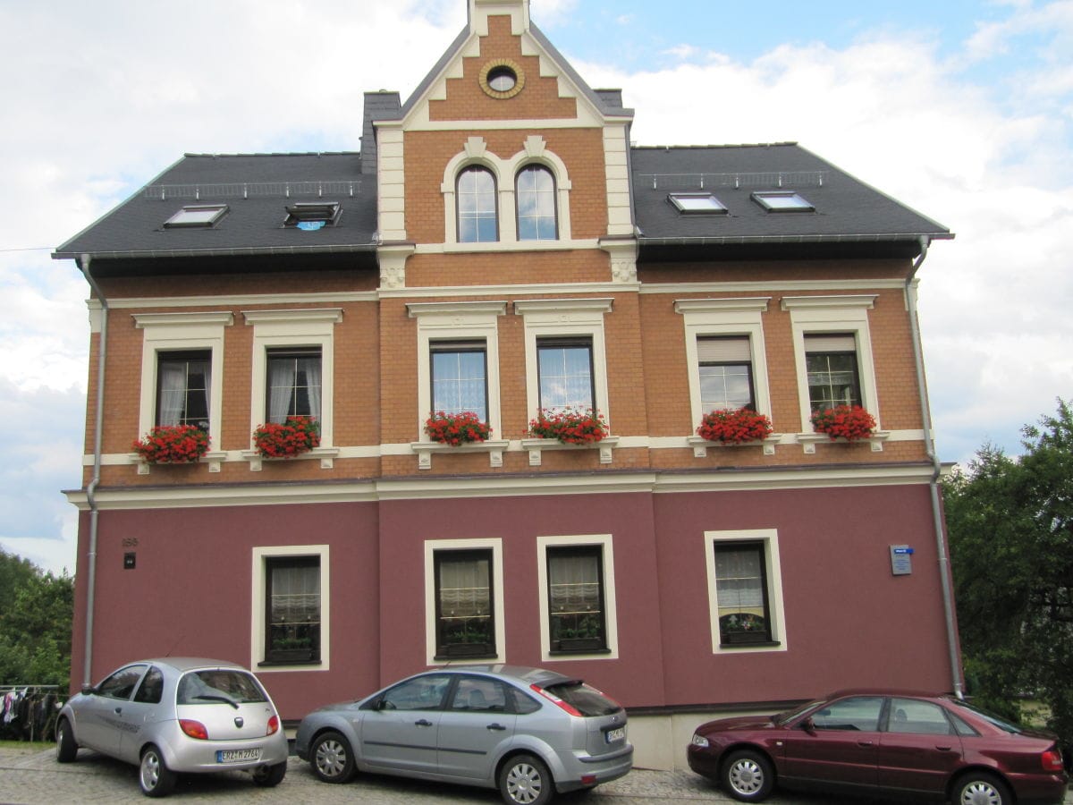 Vorderansicht Haus