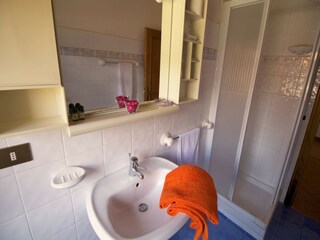 Farmhouse Poppi Features 28