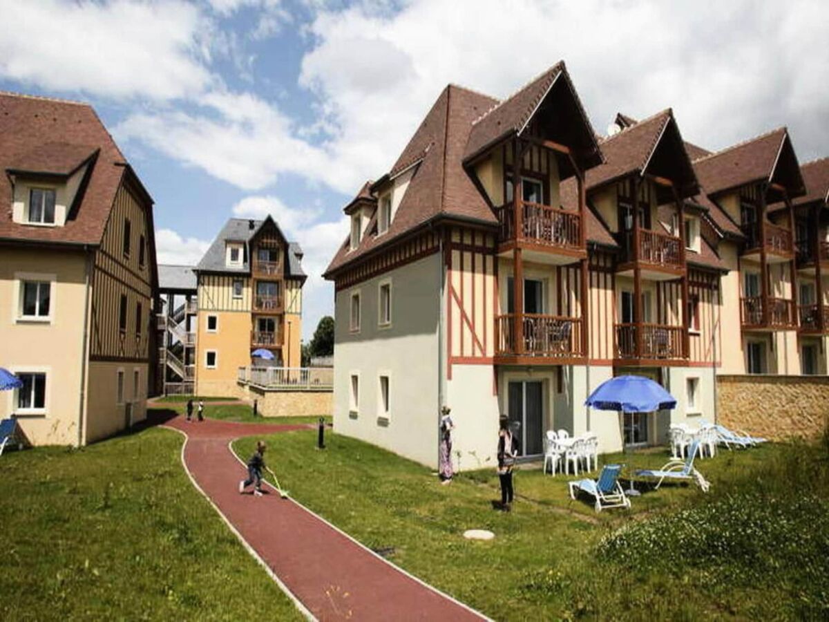 Apartment Bonneville-sur-Touques Außenaufnahme 7