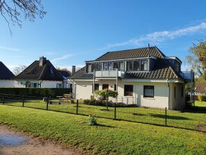 Ferienwohnung Ostseenest Steilküste, direkt am Meer, Whg 3 "Mantelmöwe" - Hohwacht - image1