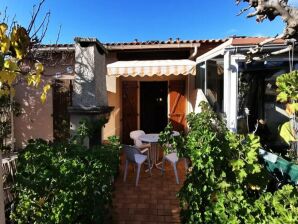 Apartment Houses & Villas for 6 People - Leucate - image1