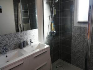 Apartment Holiday Home Gujan-Mestras 18 - Le Teich - image1