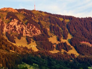 Abendglühen am Grünten vom Balkon