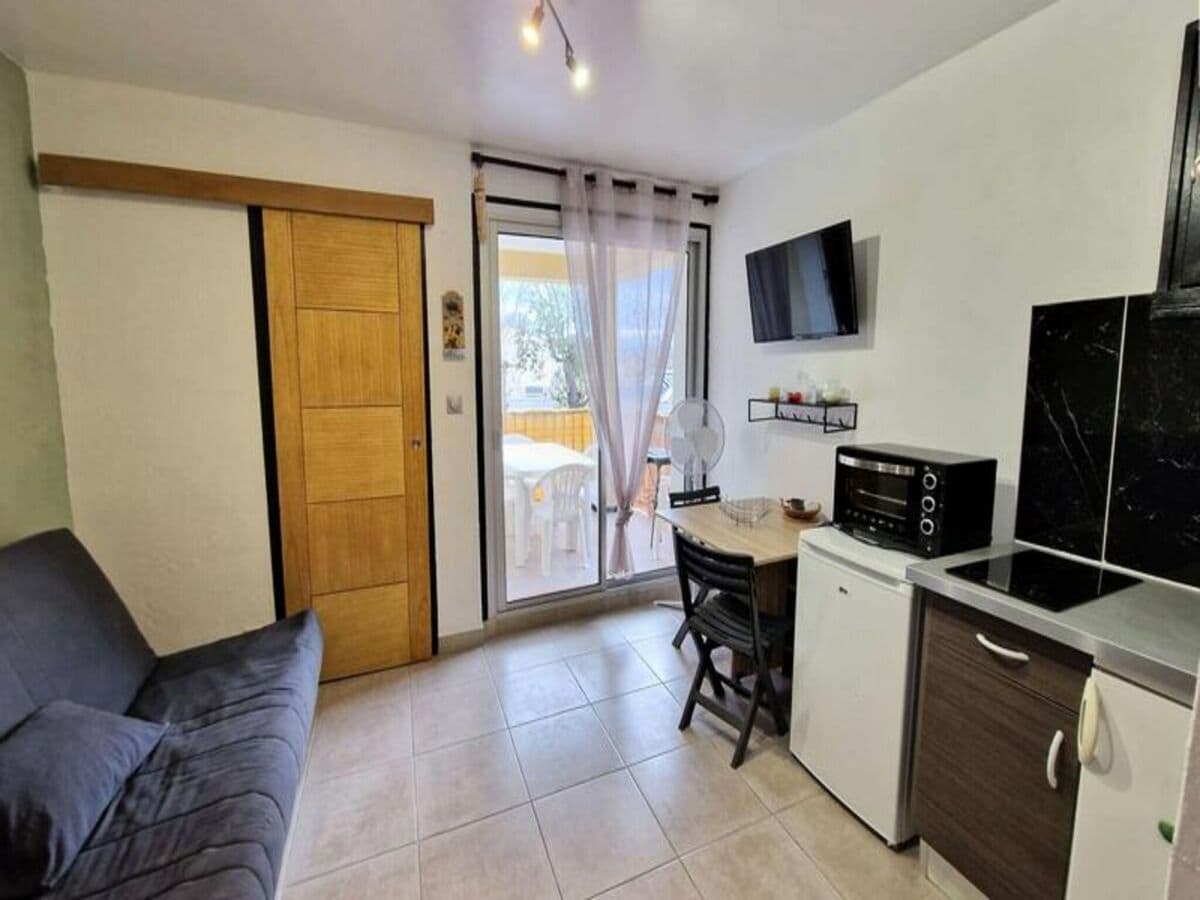 Apartment Marseillan  1