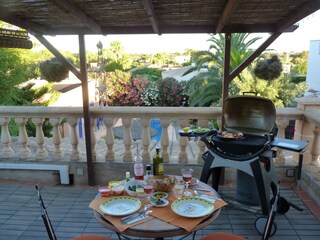 Grillen auf der Terrasse, z.B.