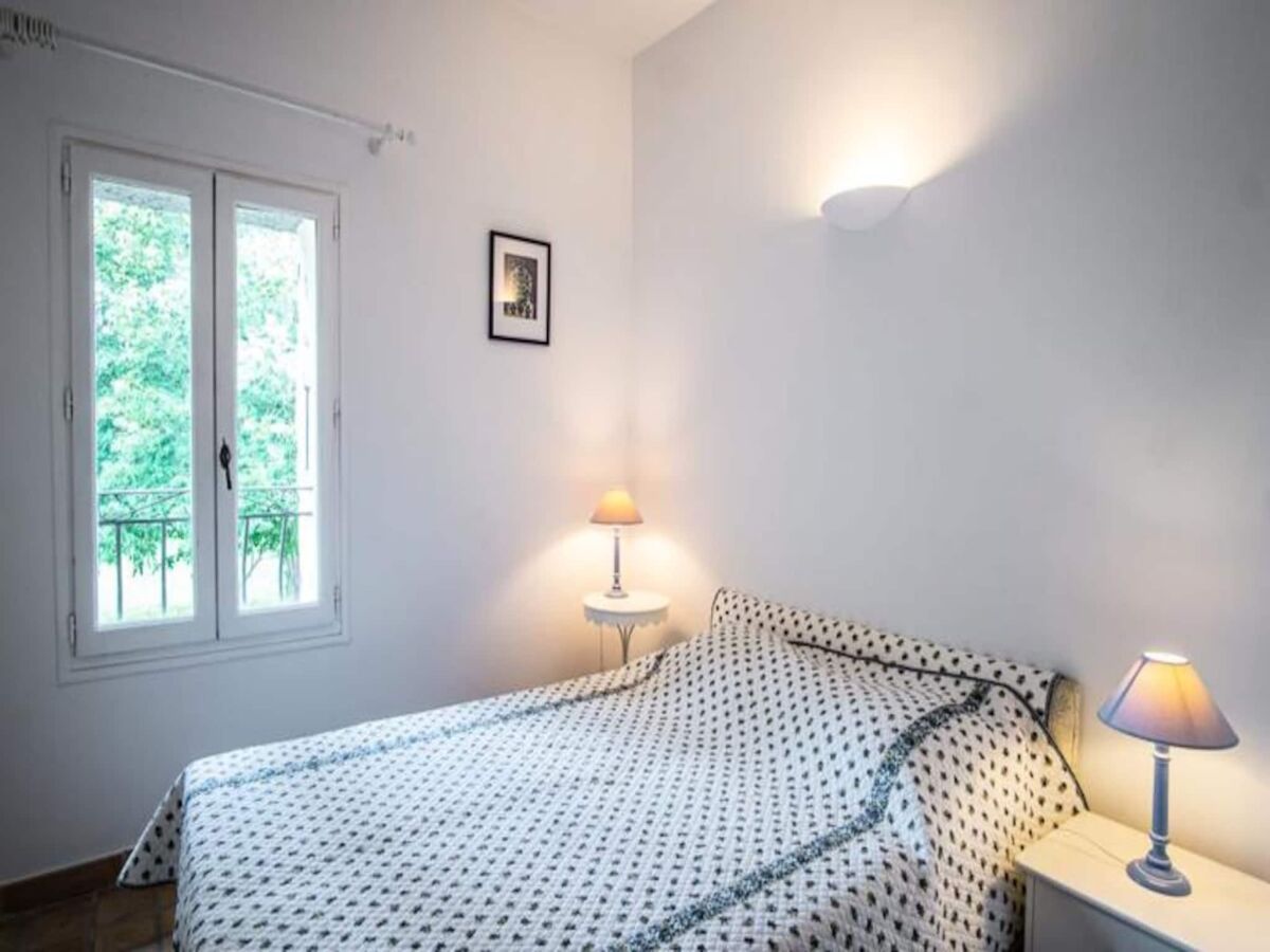 Apartment L'Isle-sur-la-Sorgue  4