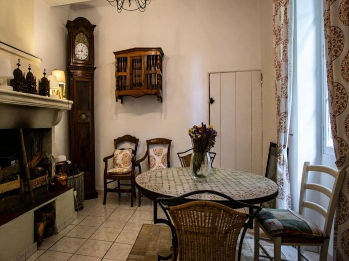 Apartment L'Isle-sur-la-Sorgue  21