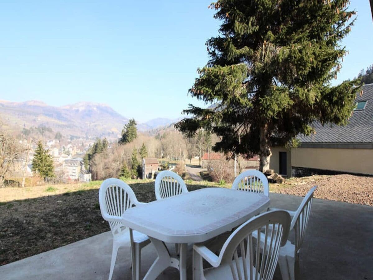 Apartamento Besse-et-Sainte-Anastaise  1