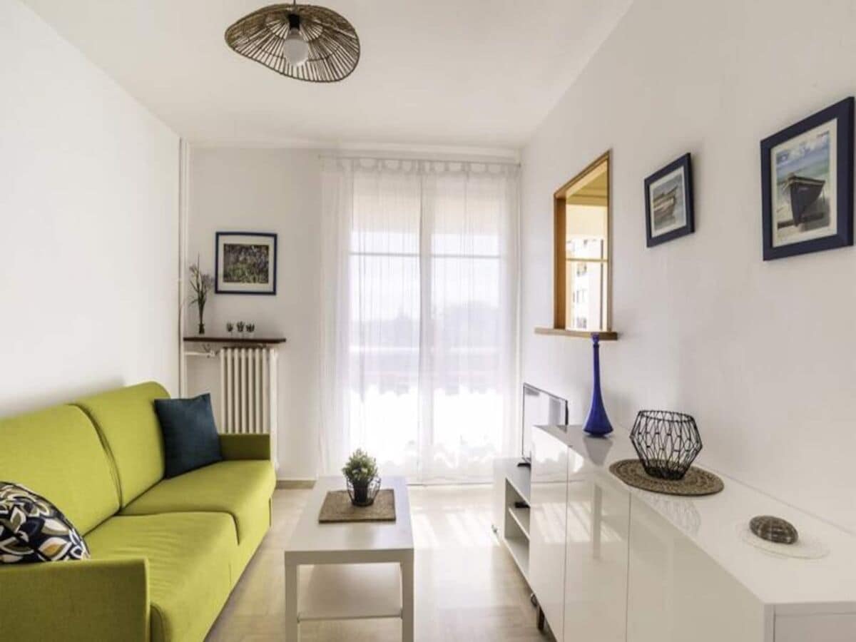 Apartamento Carqueiranne  1