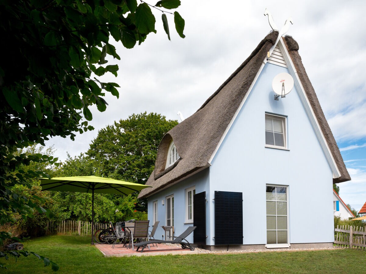 Ferienhaus Reetdachferienhaus Muschel A8
