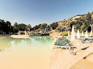 Apartment Grimaud Außenaufnahme 2