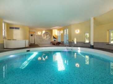 "Villa Merle" - Reethaus mit Schwimmbad