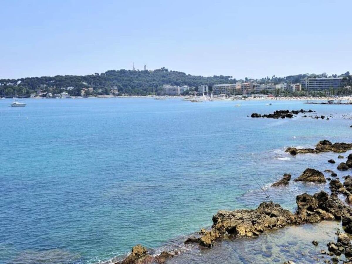 Apartment Antibes  14