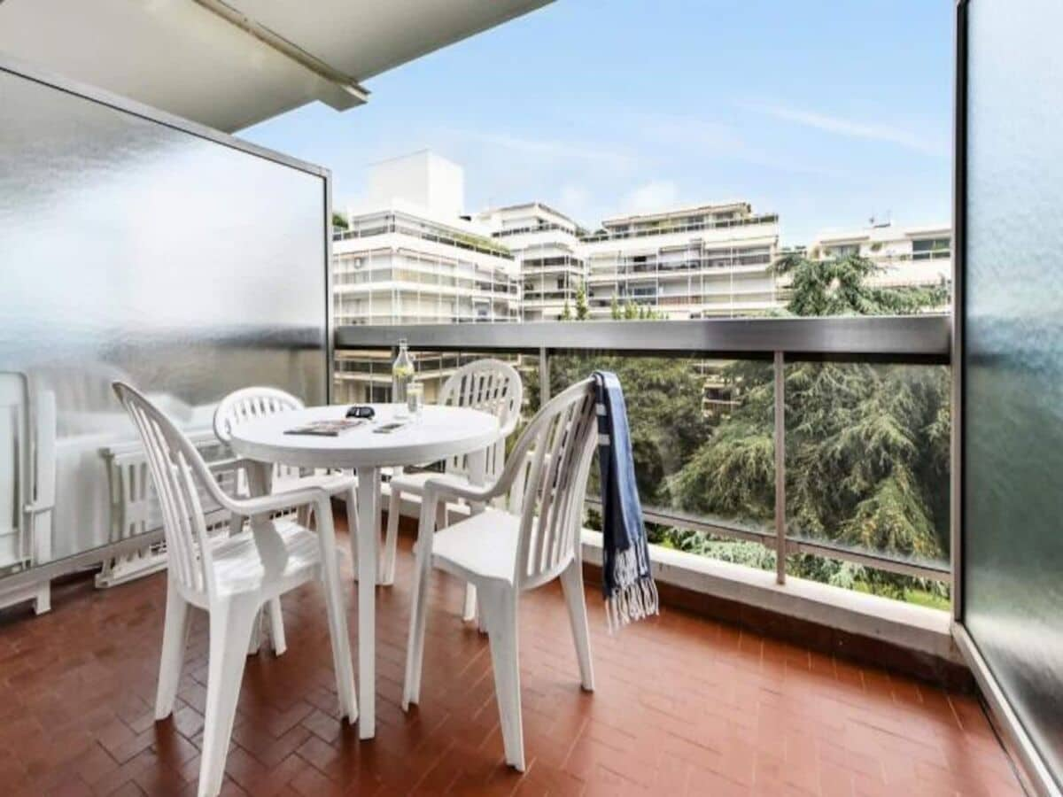 Apartment Antibes  16