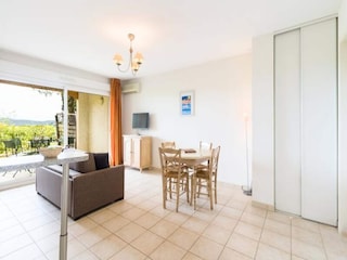 Apartamento Cogolin  23