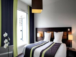 Apartment Paris Features 12