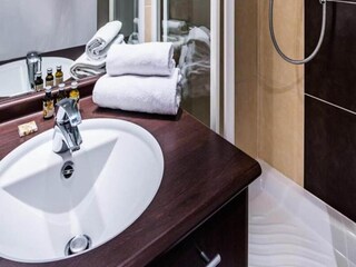 Apartment Paris Features 17