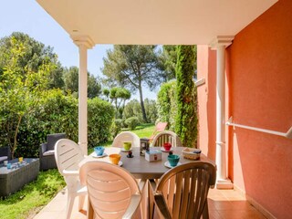 Appartement Le Dramont  13