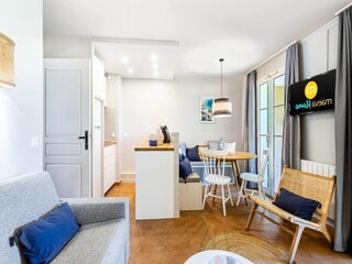 Apartment Le Dramont Features 13