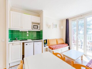 Apartment Le Dramont Features 16