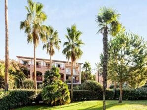 Apartment Studio für 4 Personen – 1 Nacht – Terrasse oder Balkon – Blick auf den Garten - Hyères - image1