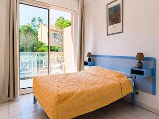 Apartment Saint-Raphael Features 24