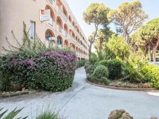 Apartment Hyères Environment 13
