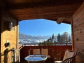 Ferienwohnung Chalet Schlossblick Aussicht Loggia