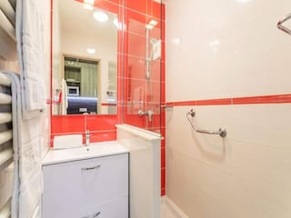 Apartment Saint-Raphael  4
