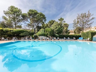 Apartment Saint-Raphael  10